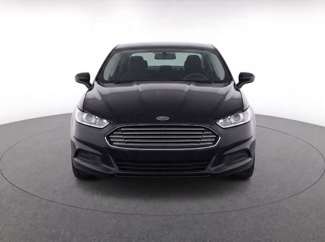 Used 2015 Ford Fusion S FWD image 2