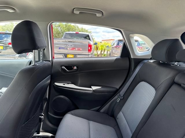 Used 2018 Hyundai Kona SEL FWD image 19