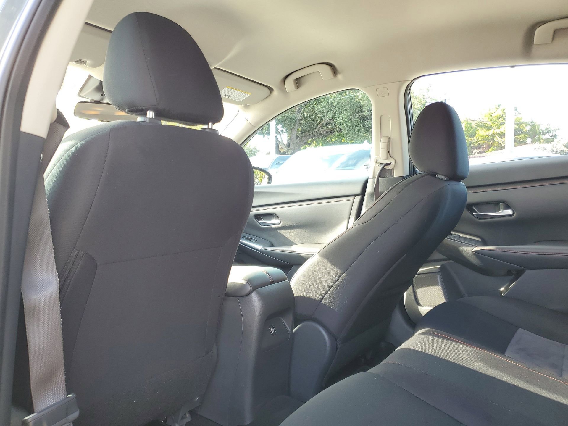 Used 2024 Nissan Sentra SR FWD image 10