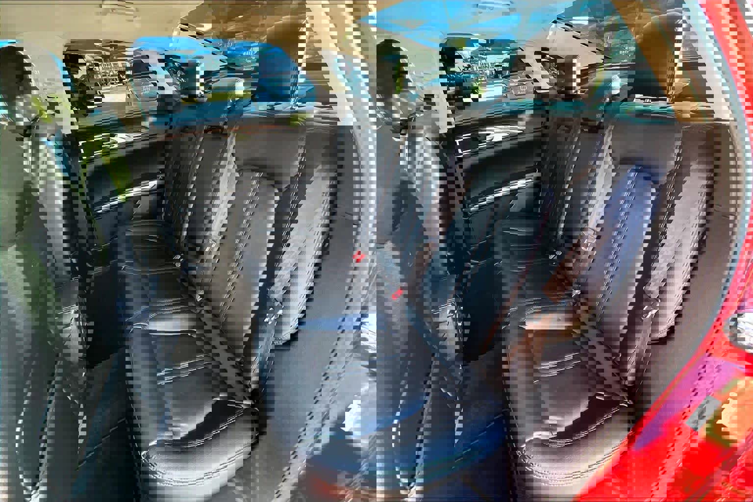 Used 2016 Lincoln MKZ Hybrid image 20