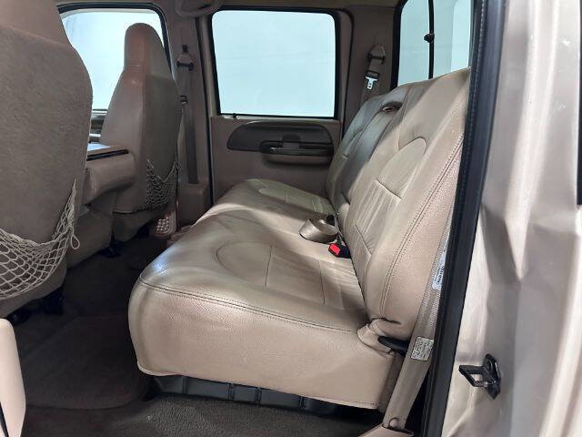 Used 1999 Ford F350 XLT image 17