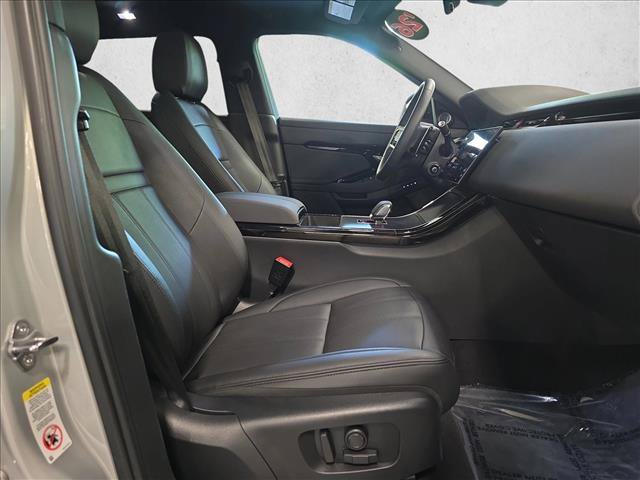 Certified 2026 Land Rover Range Rover Evoque Dynamic SE AWD/4WD image 10