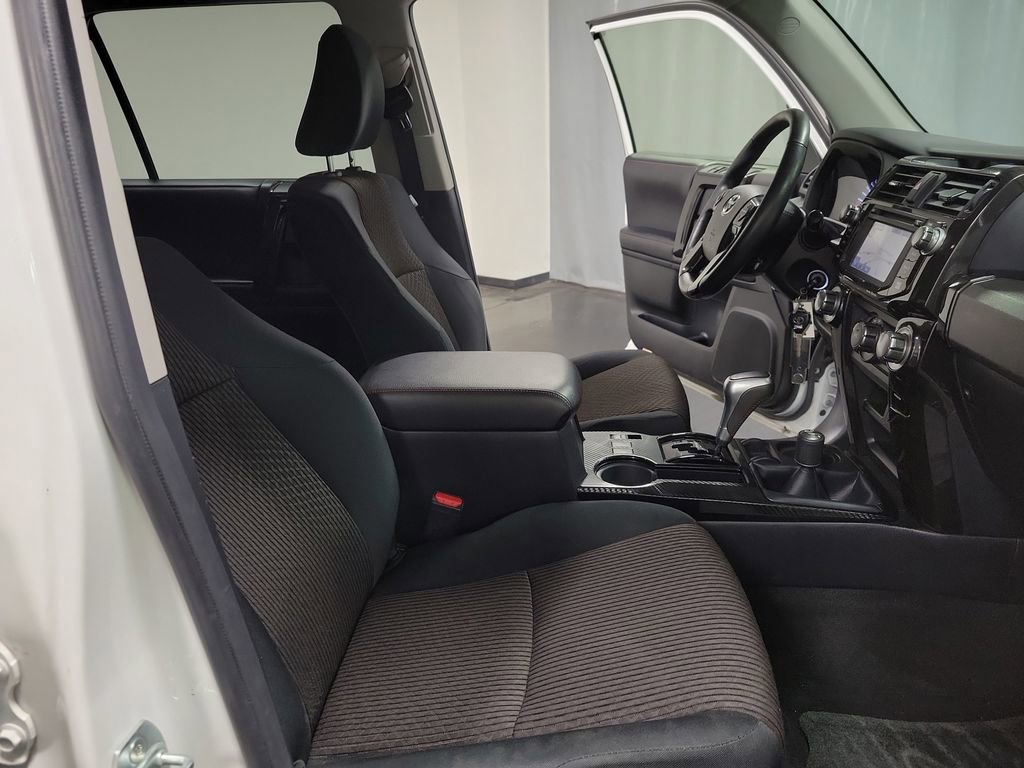 Used 2018 Toyota 4Runner TRD Off-Road w/ TRD Performance Package AWD/4WD image 21