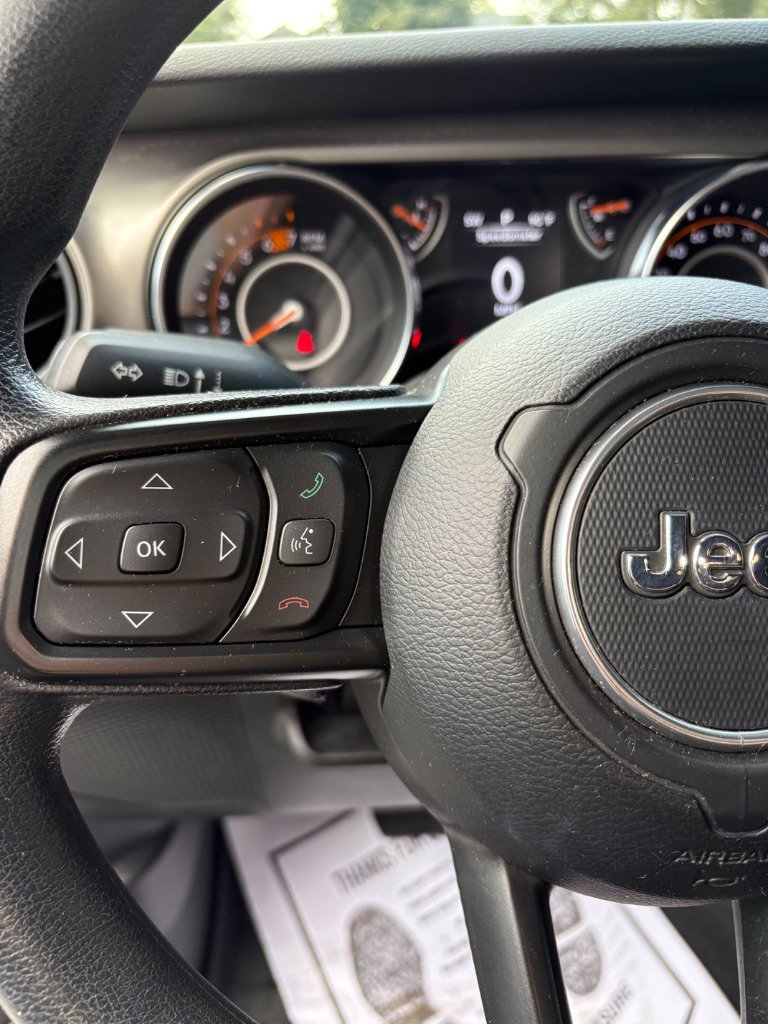 Used 2021 Jeep Wrangler Sport AWD/4WD image 13