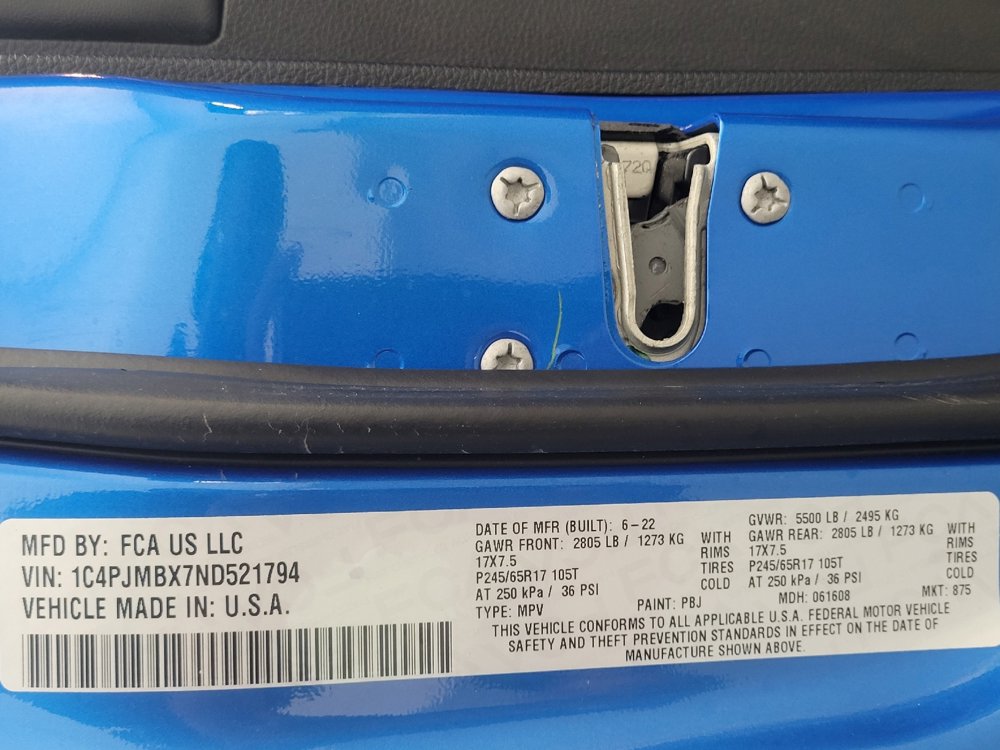 Used 2022 Jeep Cherokee Trailhawk w/ Sun, Sound & Nav Group image 33