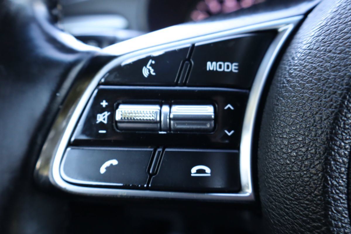 Used 2019 Kia Optima S FWD image 29