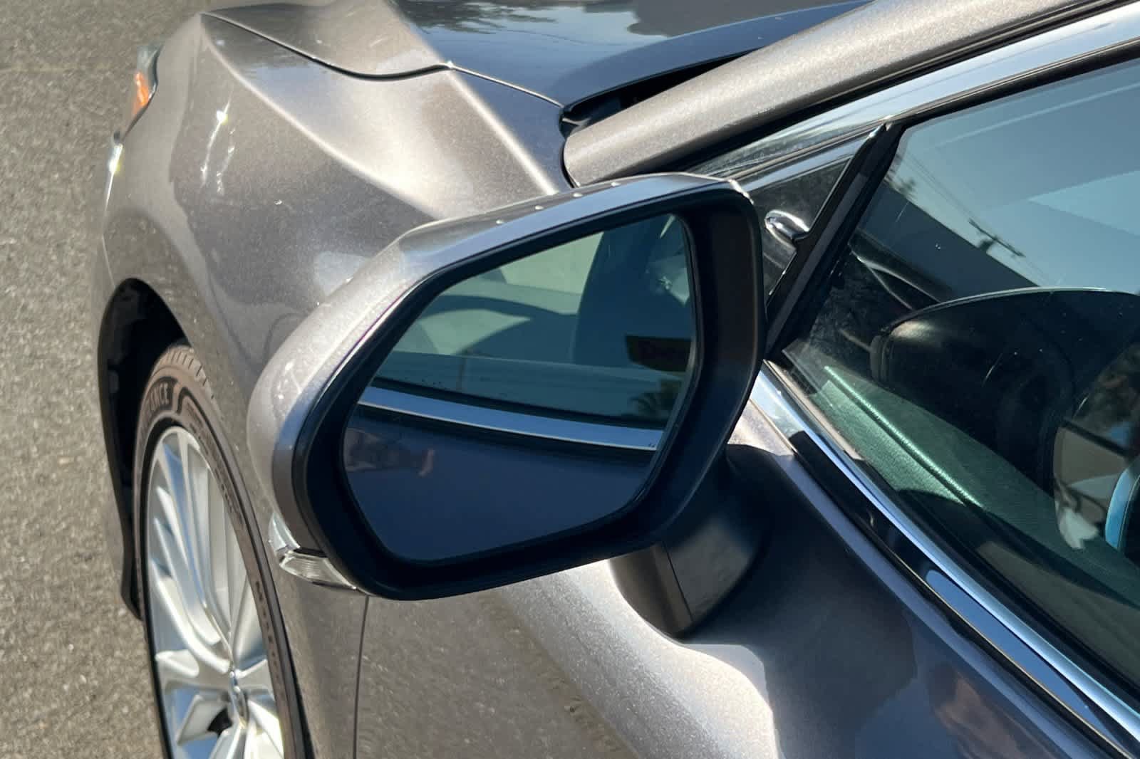 Used 2018 Toyota Camry XLE w/ Audio Package FWD image 11