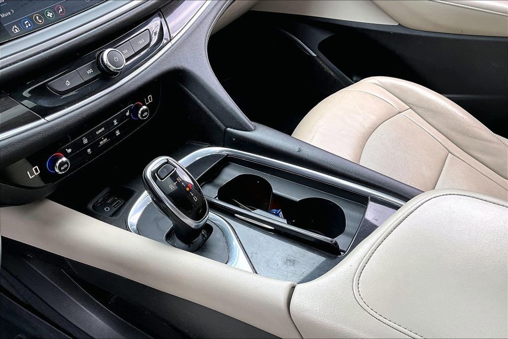 Used 2020 Buick Enclave Essence FWD image 15