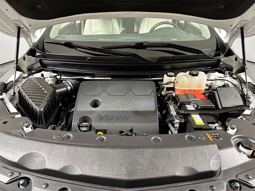 Certified 2024 Buick Enclave Essence image 28