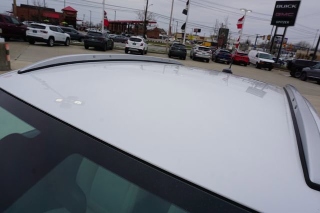 Used 2023 Buick Encore GX Select w/ Safety Package II image 12