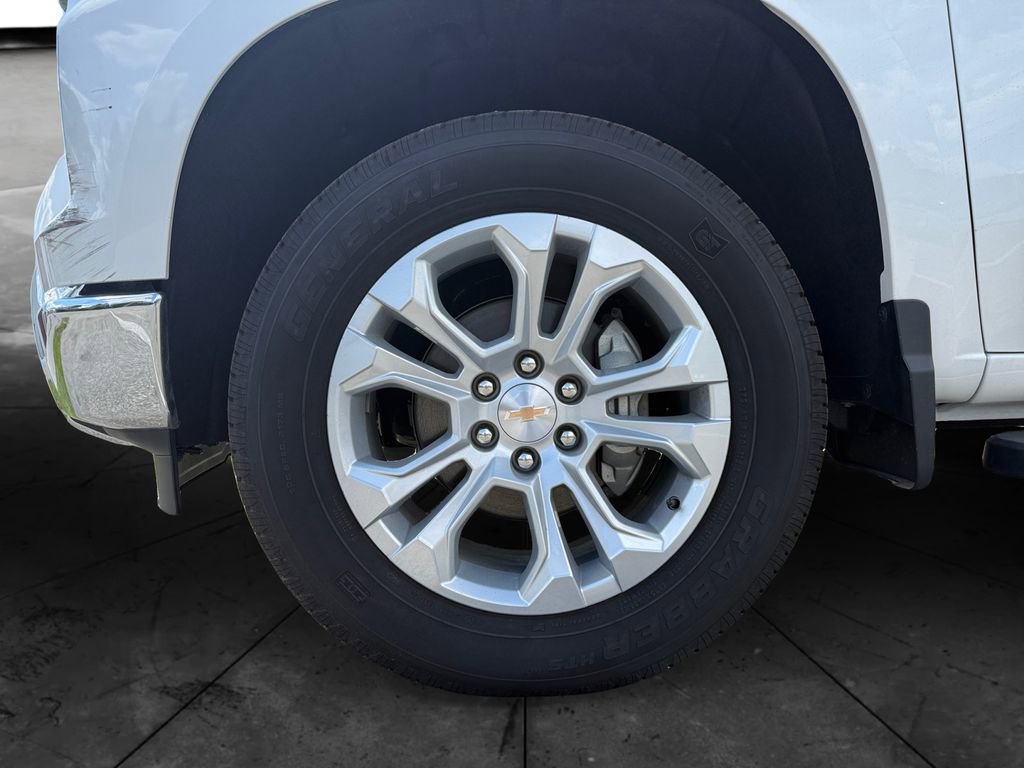 New 2025 Chevrolet Silverado 1500 LTZ w/ Technology Package image 14