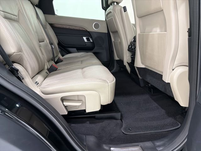 Used 2019 Land Rover Discovery HSE AWD/4WD image 46