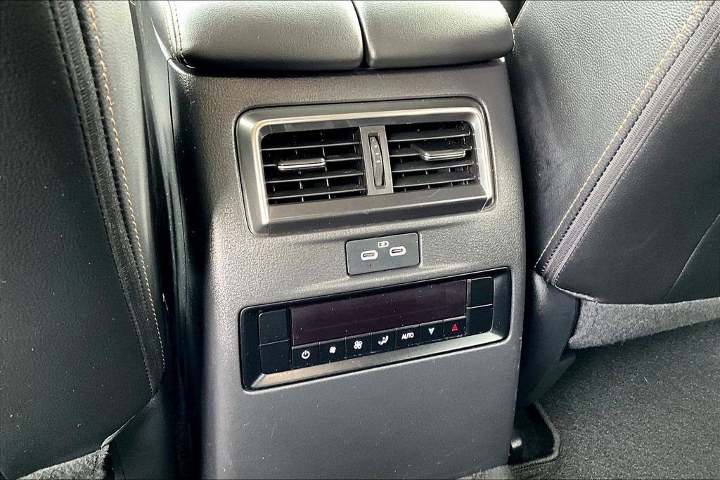 Used 2024 MAZDA CX-90 3.3 Turbo w/ Preferred Plus image 25