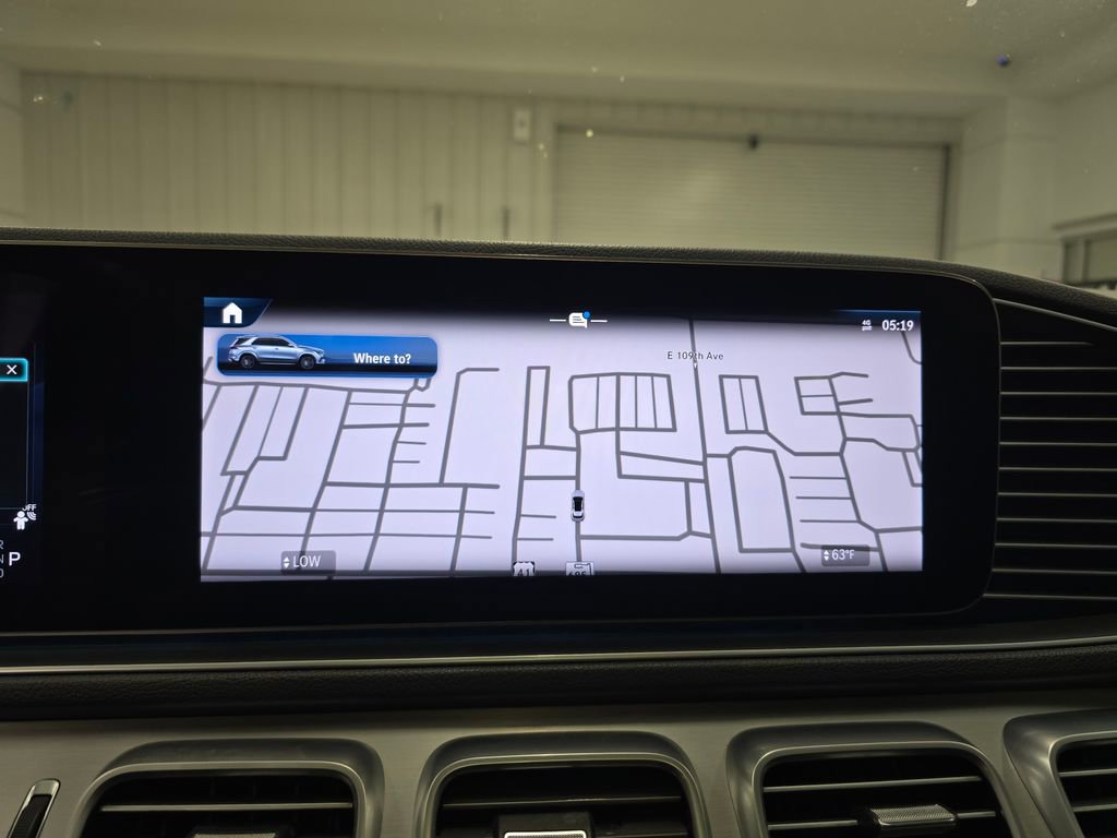 Used 2024 Mercedes-Benz GLE 450e 4MATIC image 23