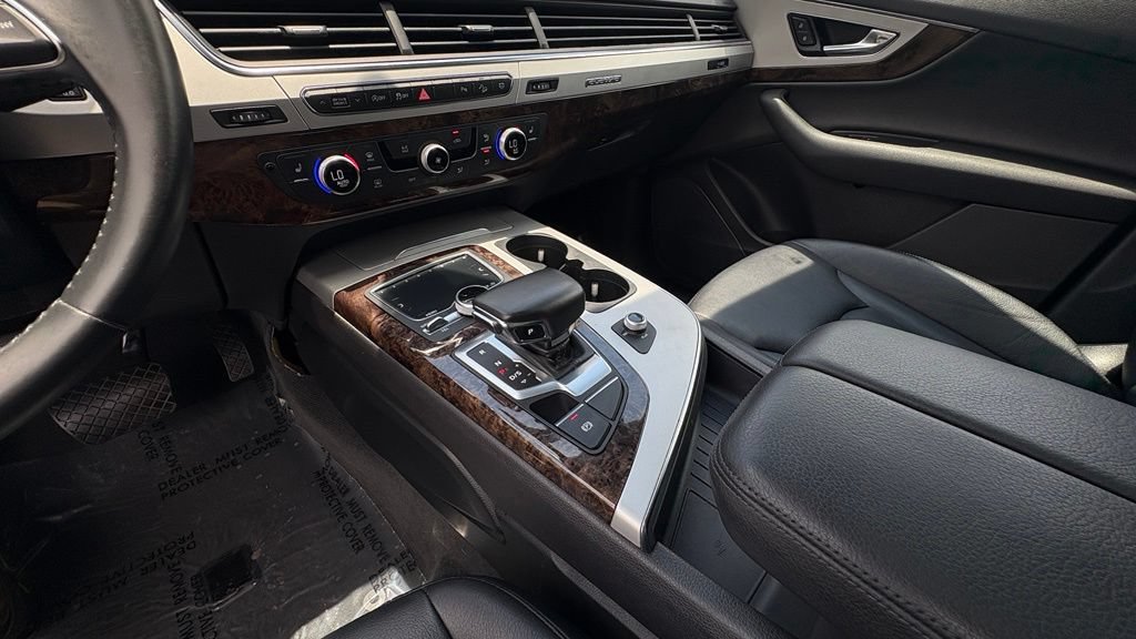 Used 2019 Audi Q7 2.0T Premium w/ Convenience Package AWD/4WD image 36