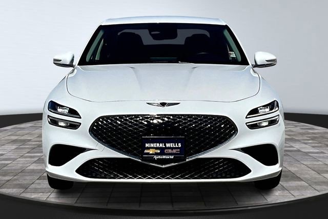 Used 2025 Genesis G70 2.5T image 3