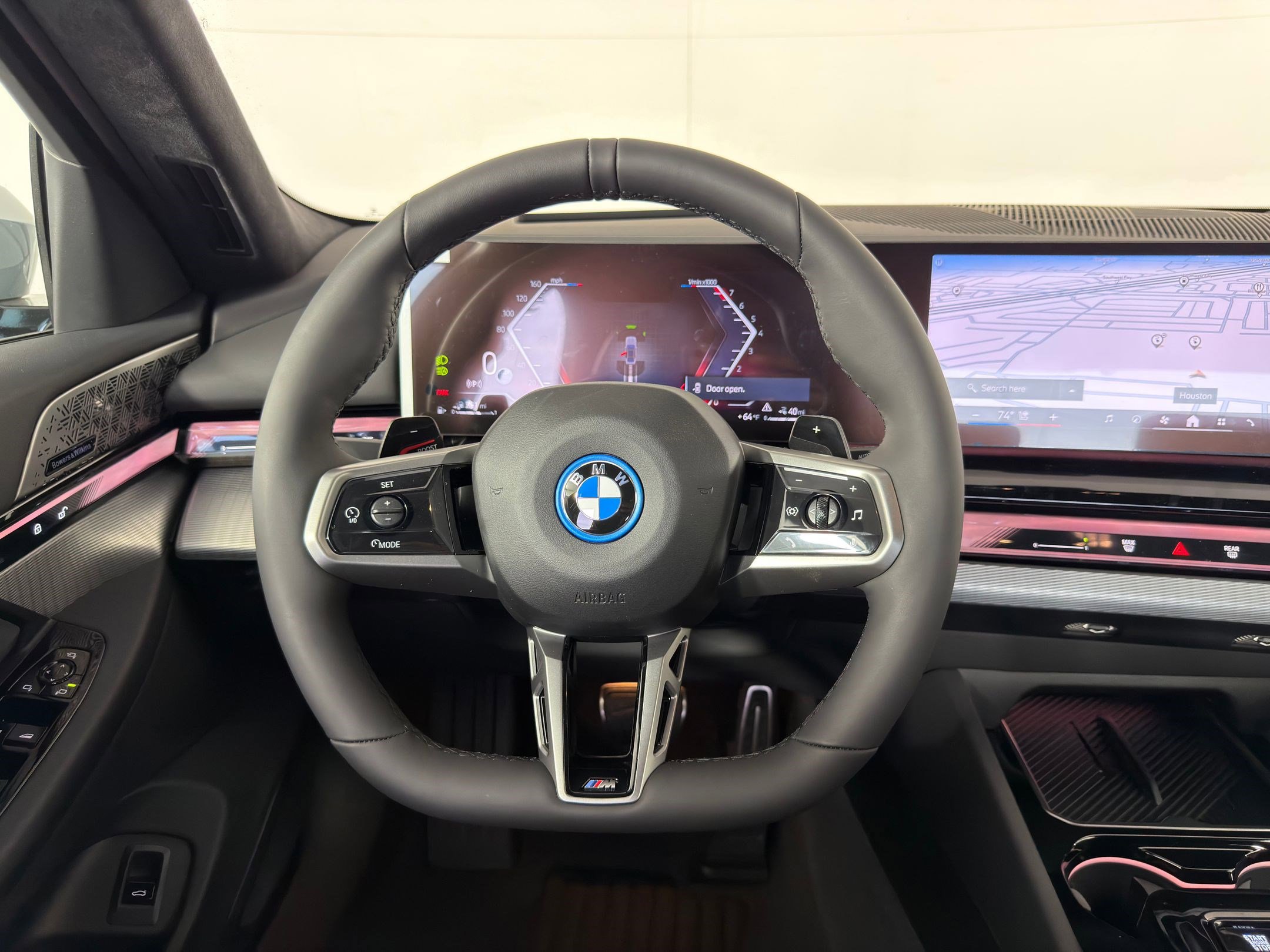New 2026 BMW 550e xDrive w/ Executive Package image 13