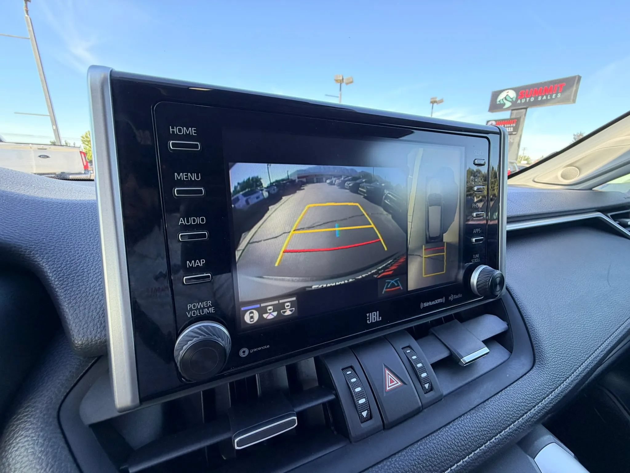 Used 2021 Toyota RAV4 Limited AWD/4WD image 18