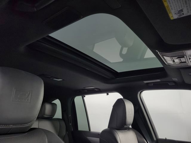Used 2024 Lexus LX 600 F Sport AWD/4WD image 21