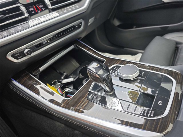 Used 2021 BMW X5 sDrive40i w/ Luxury Seating Package 2 image 14
