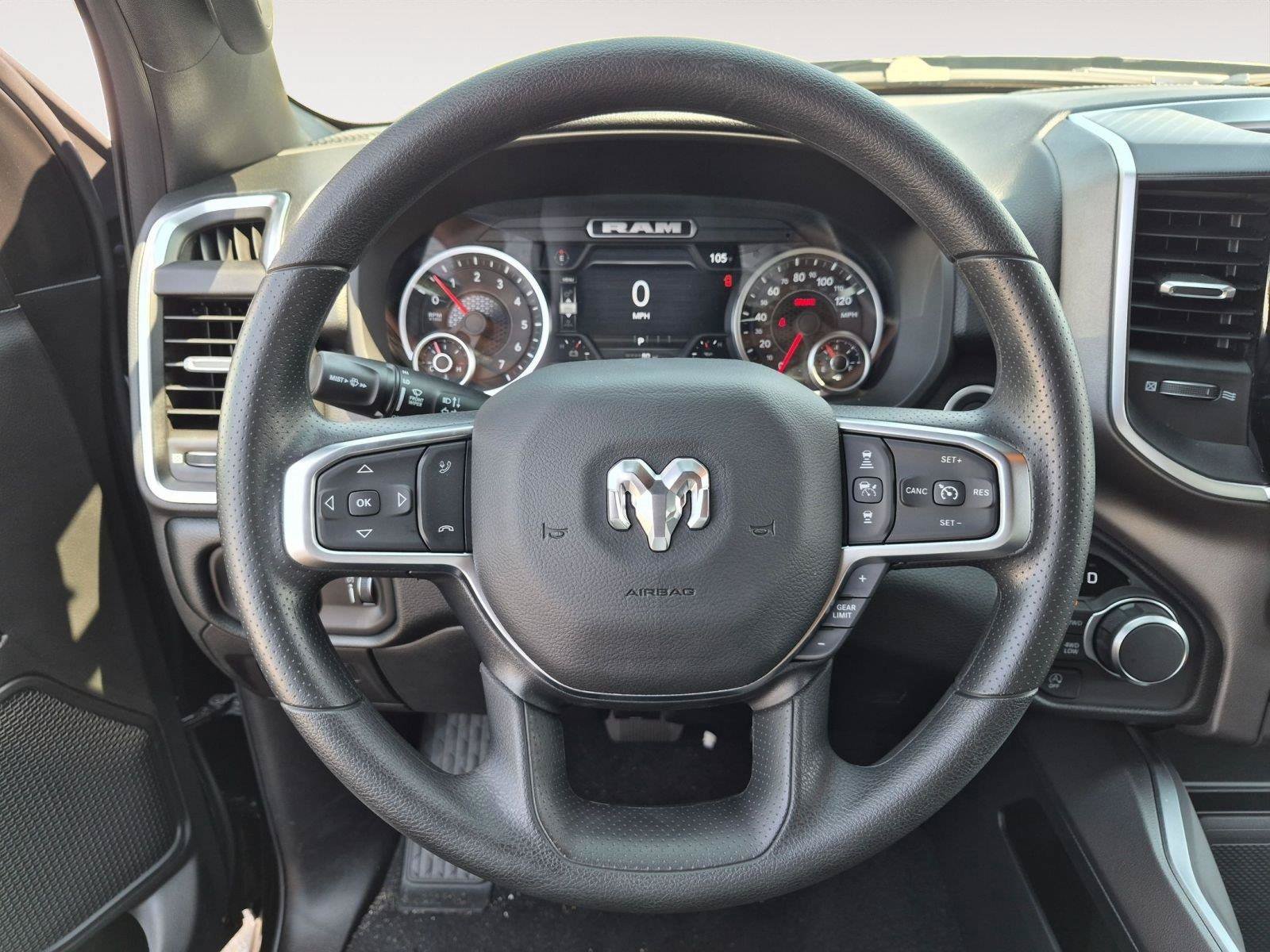 New 2026 RAM 1500 Express AWD/4WD image 28
