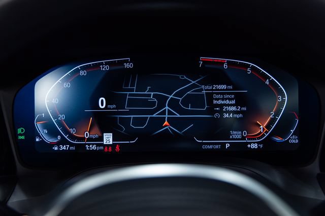 Used 2021 BMW 430i Convertible w/ M Sport Package RWD image 2