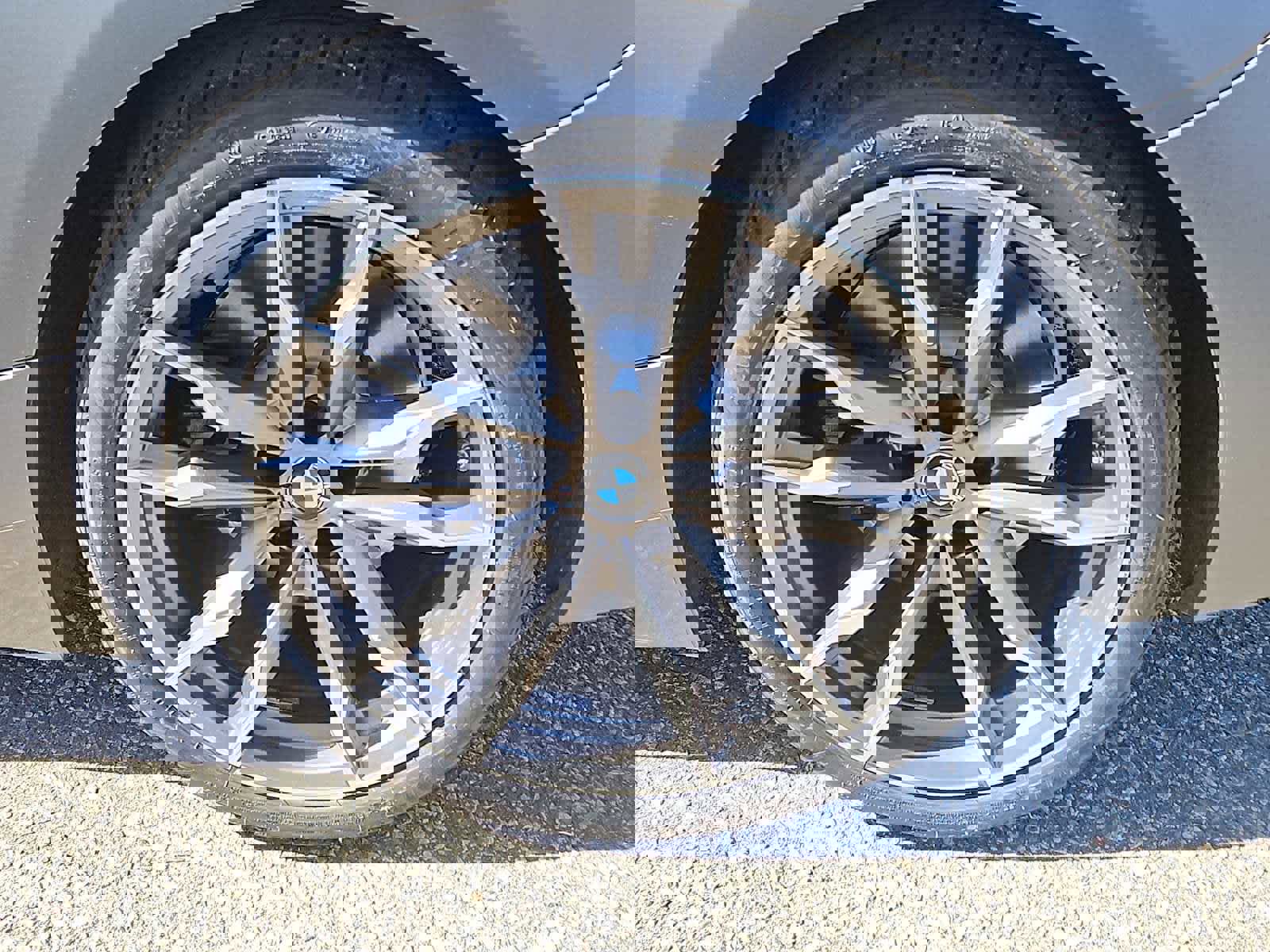 Used 2020 BMW Z4 M40i w/ Executive Package image 3