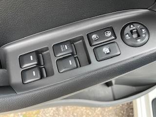 Used 2017 Kia Forte LX FWD image 26