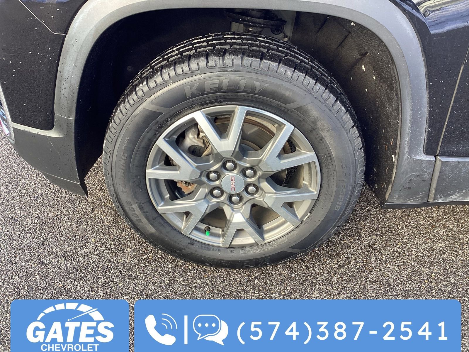 Used 2023 GMC Acadia SLE w/ Driver Convenience Package image 39