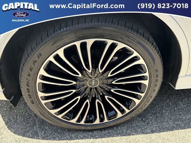 Used 2024 Lincoln Aviator Black Label w/ Dynamic Handling Package AWD/4WD image 13