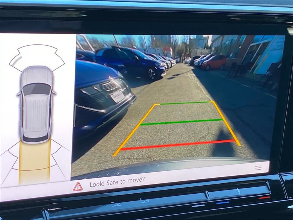 Certified 2025 Volkswagen Atlas Cross Sport SEL image 16