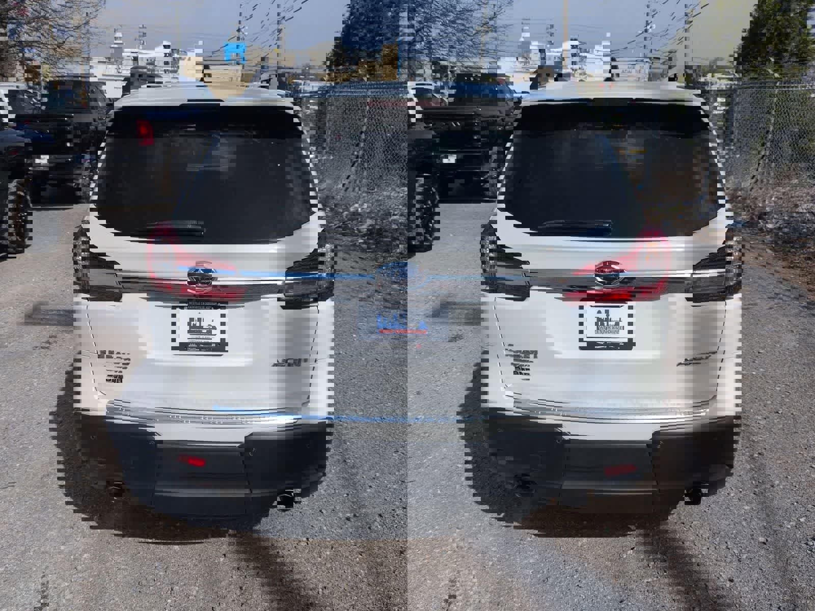 Used 2021 Subaru Ascent Premium w/ Convenience Package image 7