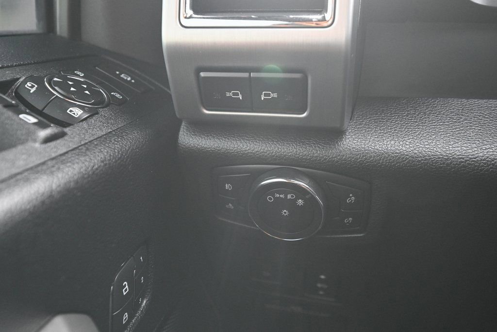 Used 2017 Ford F250 Platinum w/ Platinum Ultimate Package image 41