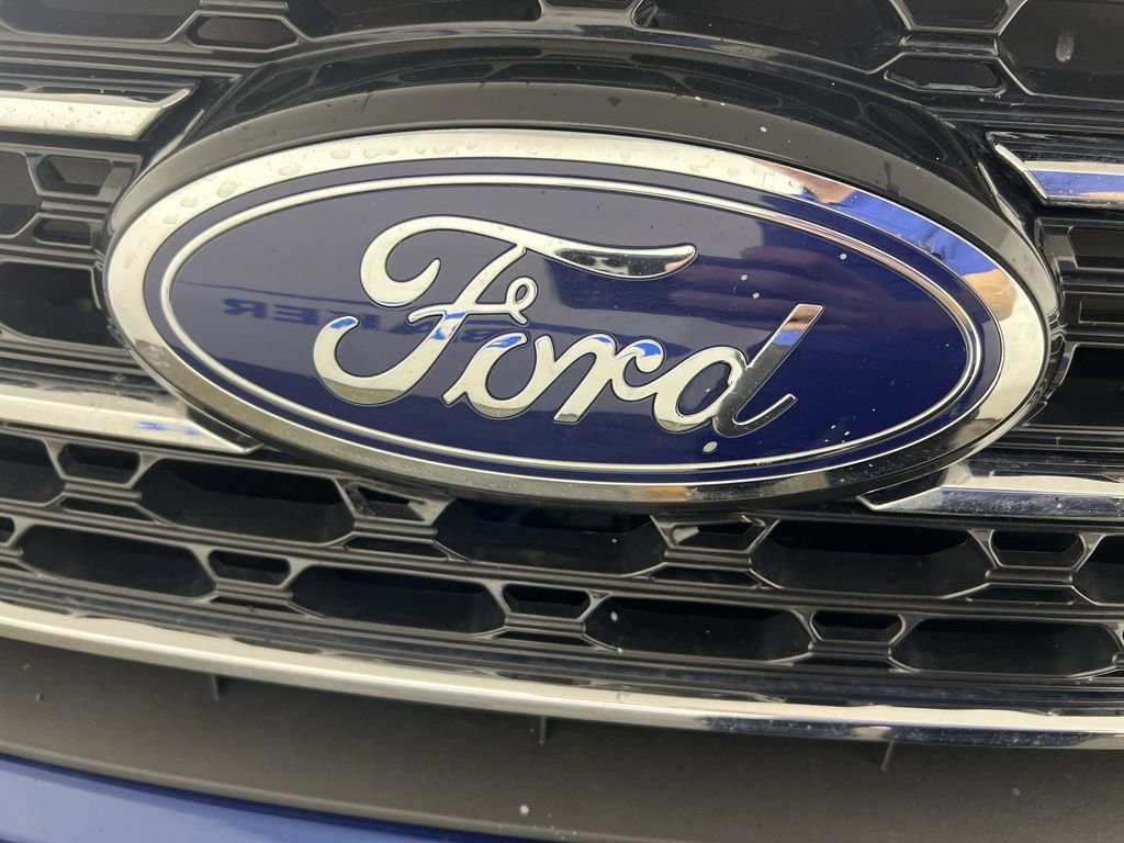 Used 2023 Ford Explorer XLT w/ Equipment Group 202A image 31