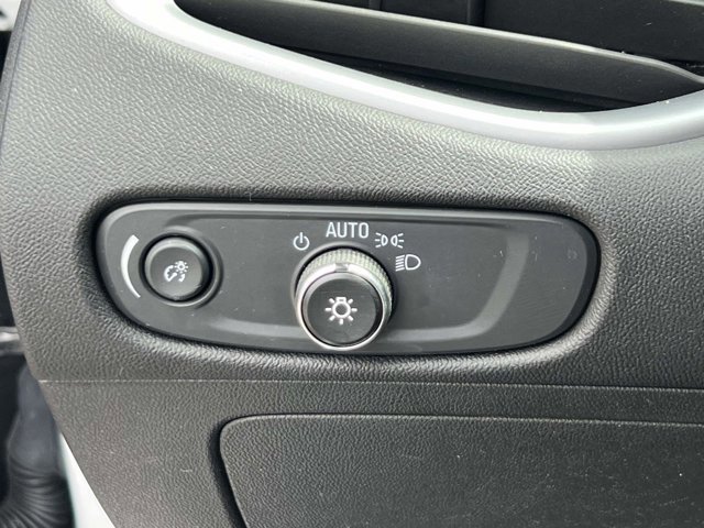 Used 2023 Chevrolet Malibu LT FWD image 21