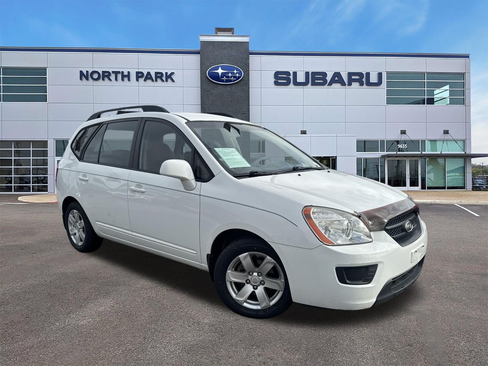 Used 2009 Kia Rondo LX FWD video 1