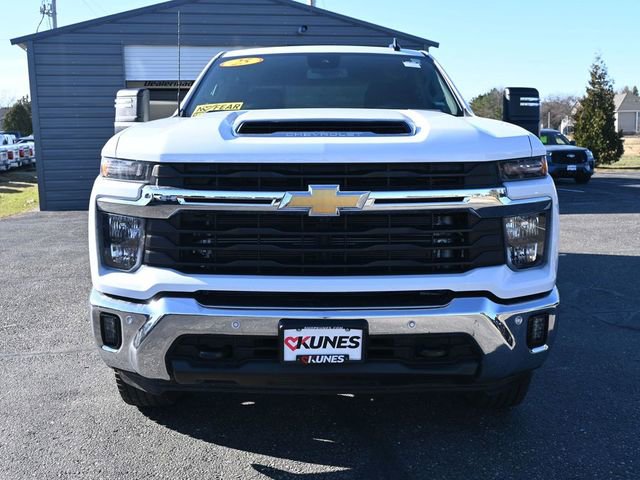 Used 2025 Chevrolet Silverado 2500 LT w/ Safety Package image 12