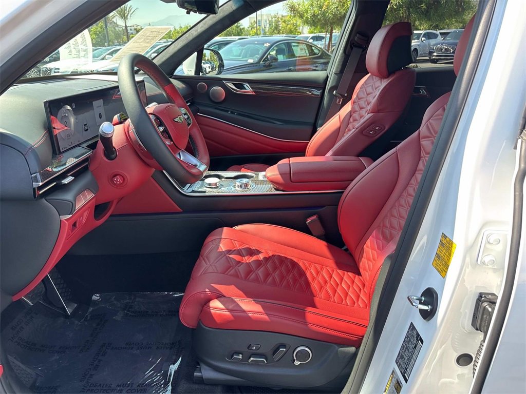 Used 2025 Genesis GV80 3.5T e-SC image 32