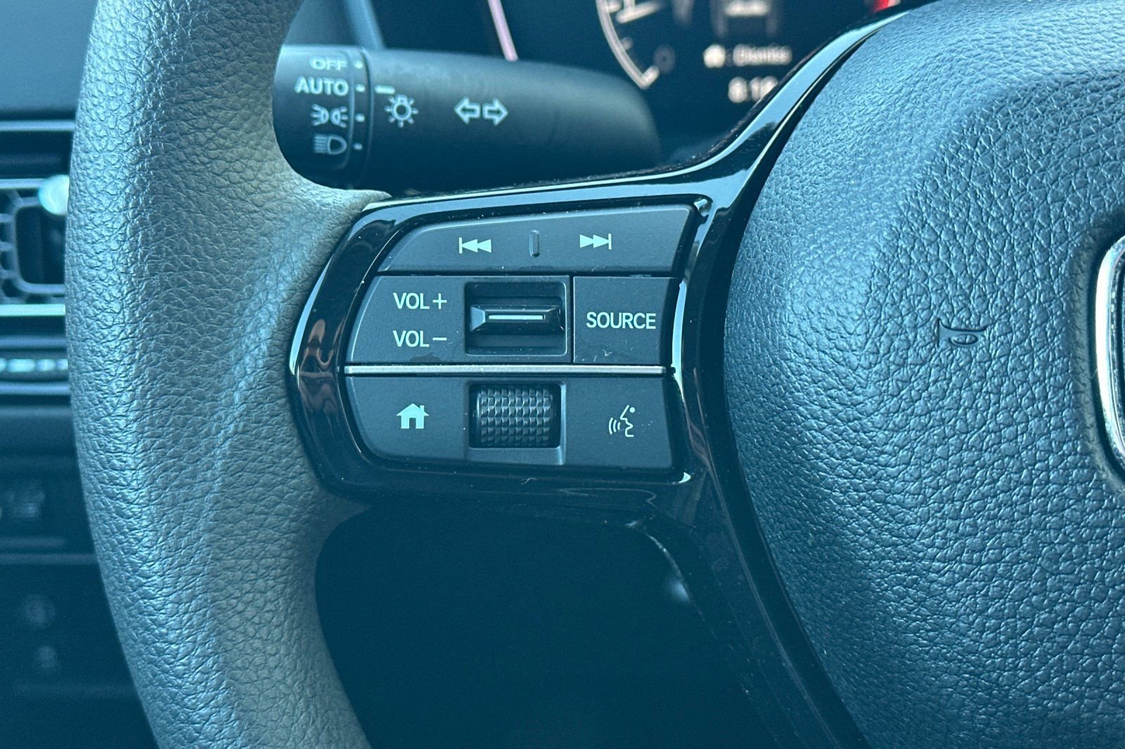 Used 2024 Honda Civic LX image 27