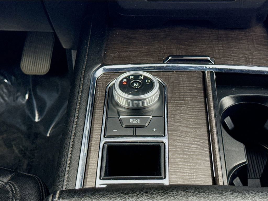 Used 2021 Ford Expedition Limited image 29