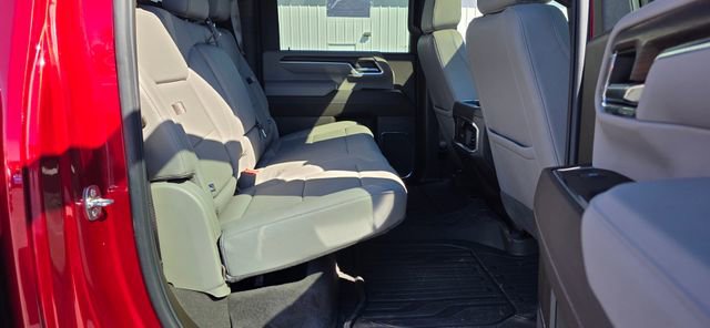 Used 2024 GMC Sierra 2500 SLT w/ SLT Premium Package image 16