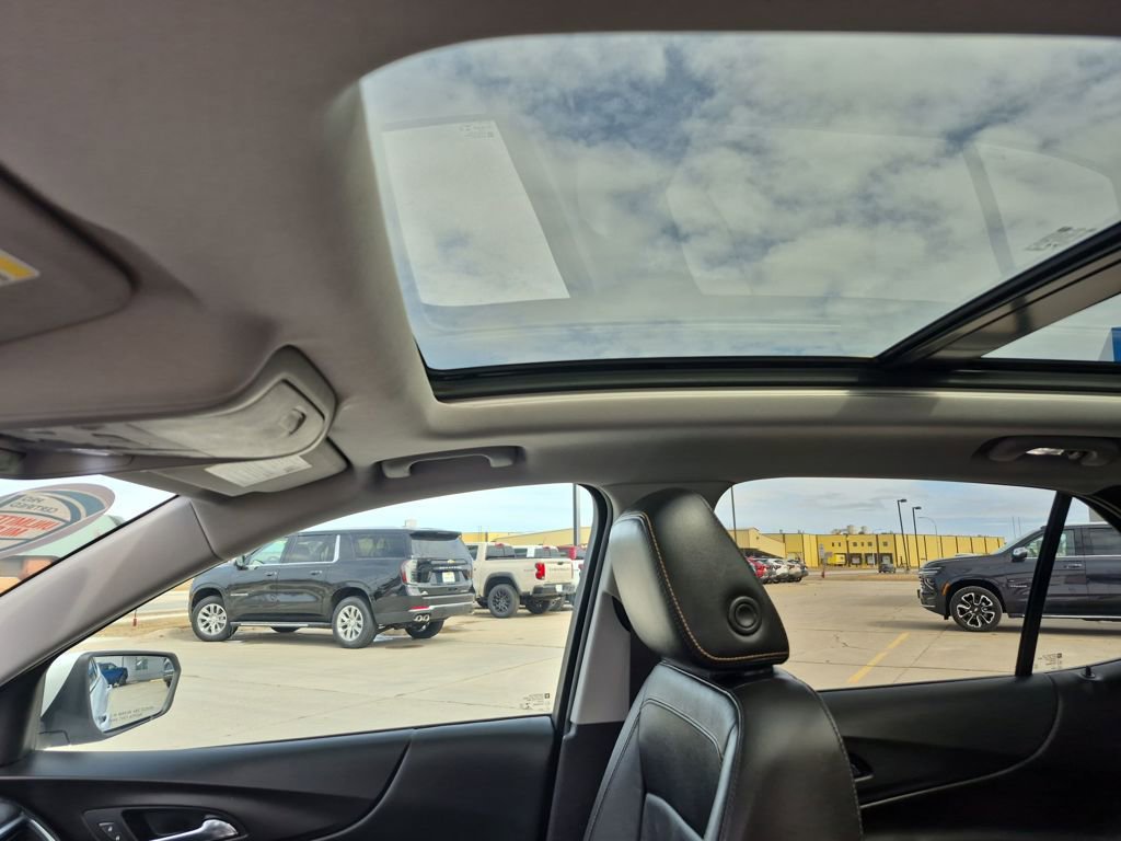 Used 2021 Chevrolet Equinox LT image 21