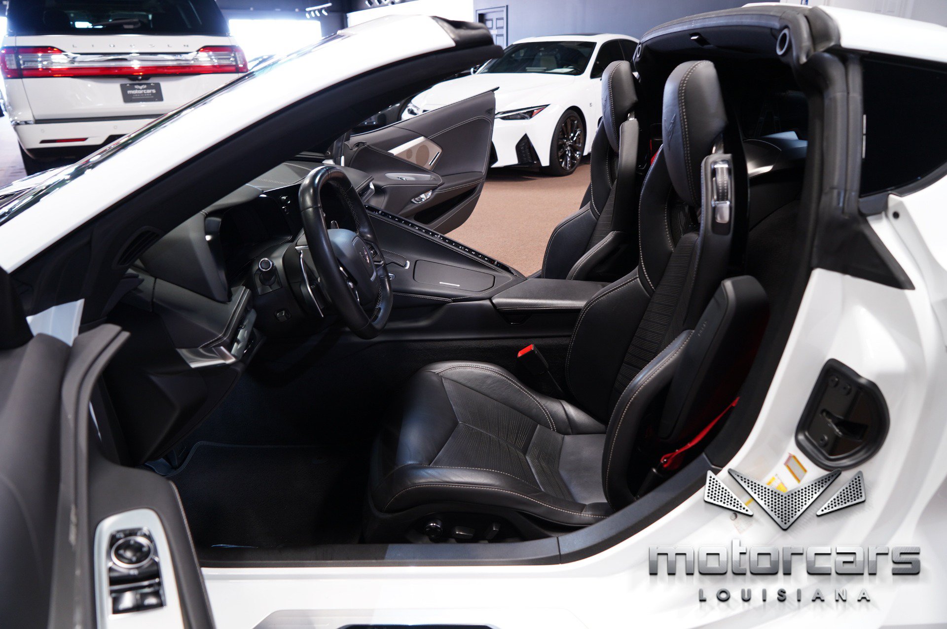 Used 2021 Chevrolet Corvette Stingray Preferred Cpe w/ Z51 Performance Package RWD image 27