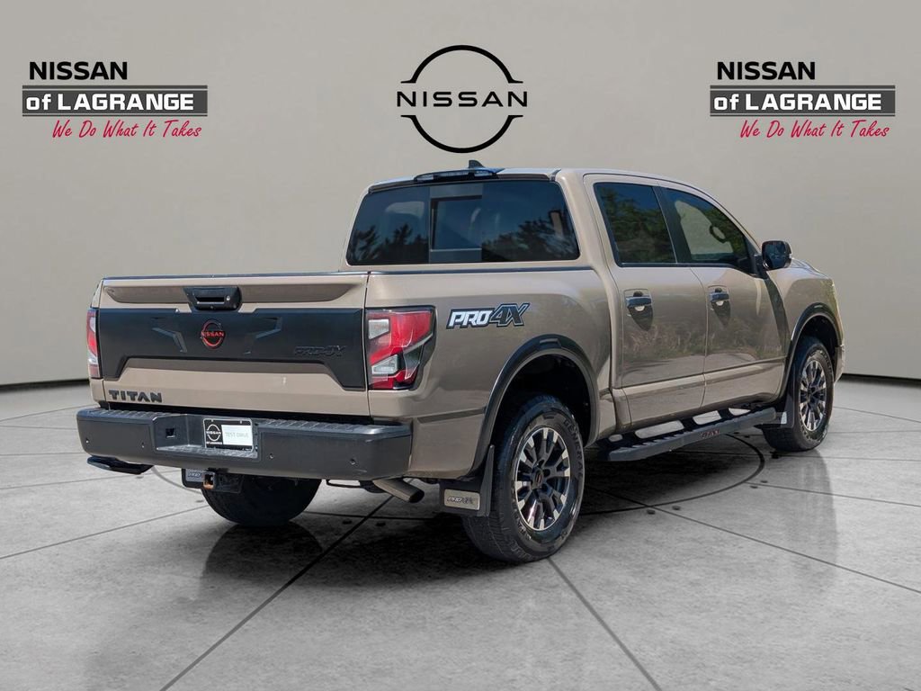 Used 2023 Nissan Titan PRO-4X w/ Pro-4x Convenience Package AWD/4WD image 5