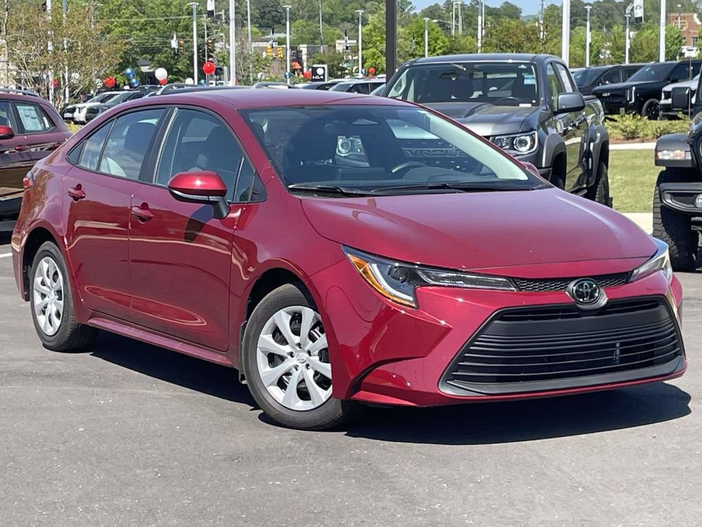 Used 2026 Toyota Corolla LE FWD image 1