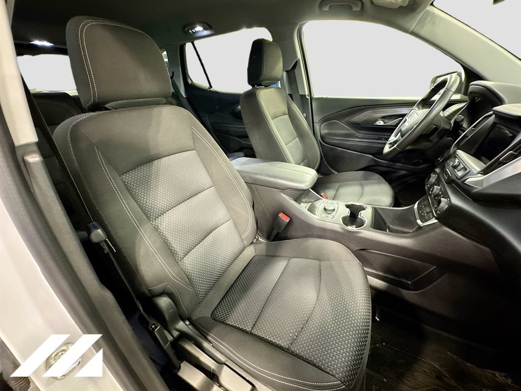 Used 2024 GMC Terrain SLE w/ Driver Convenience Package AWD/4WD image 30