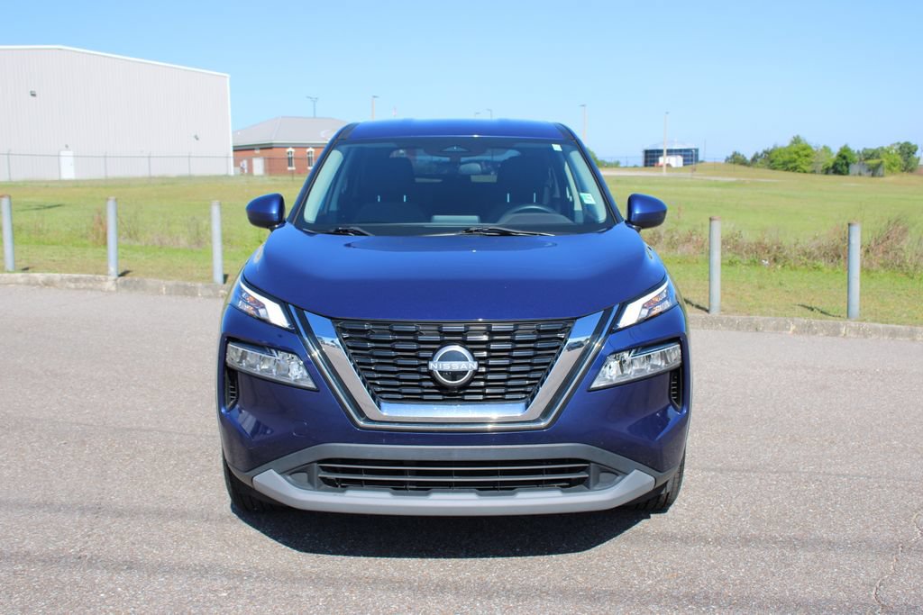 Used 2023 Nissan Rogue SV FWD image 4