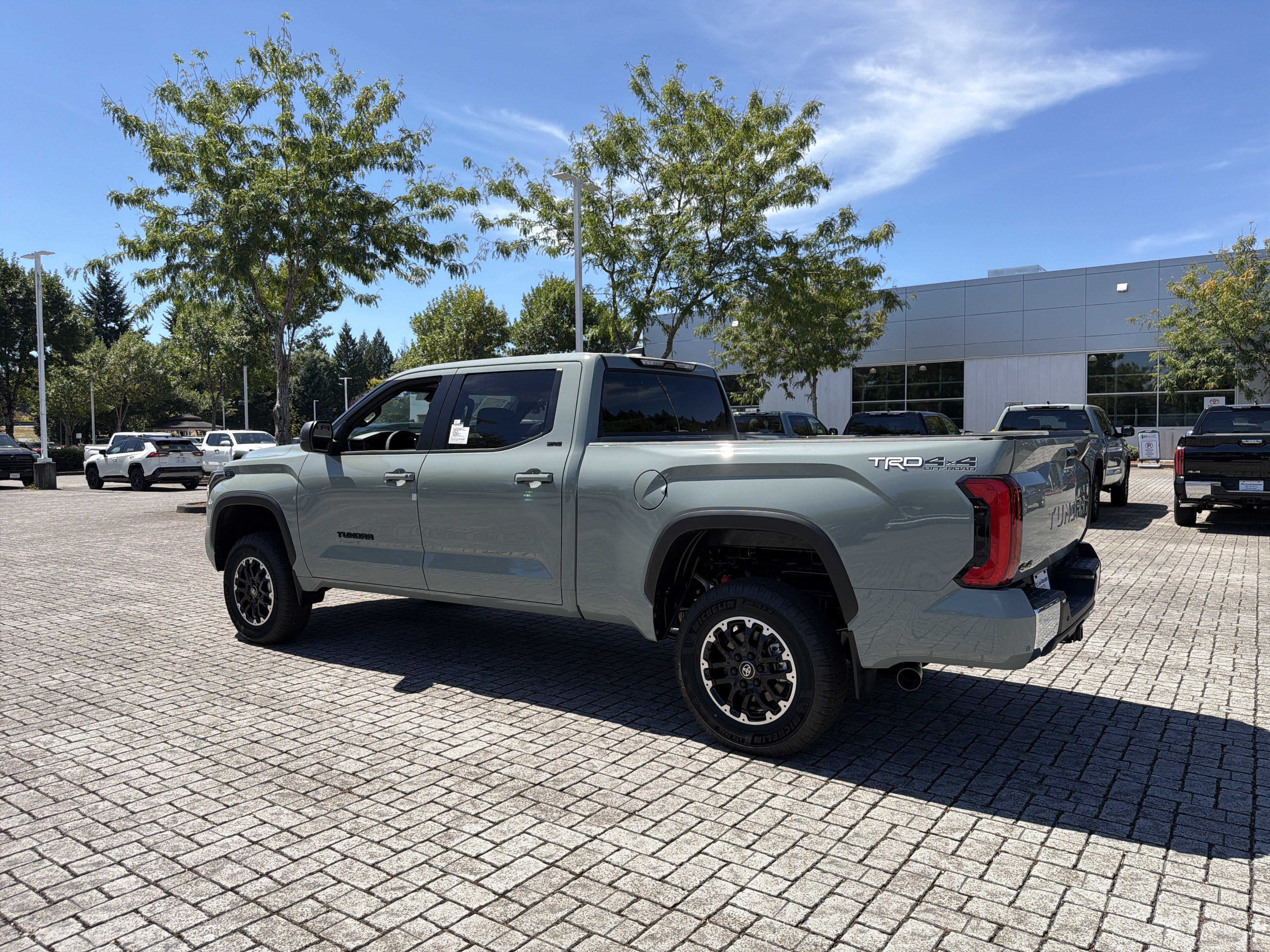New 2026 Toyota Tundra SR5 w/ TRD Off-Road Package AWD/4WD image 5
