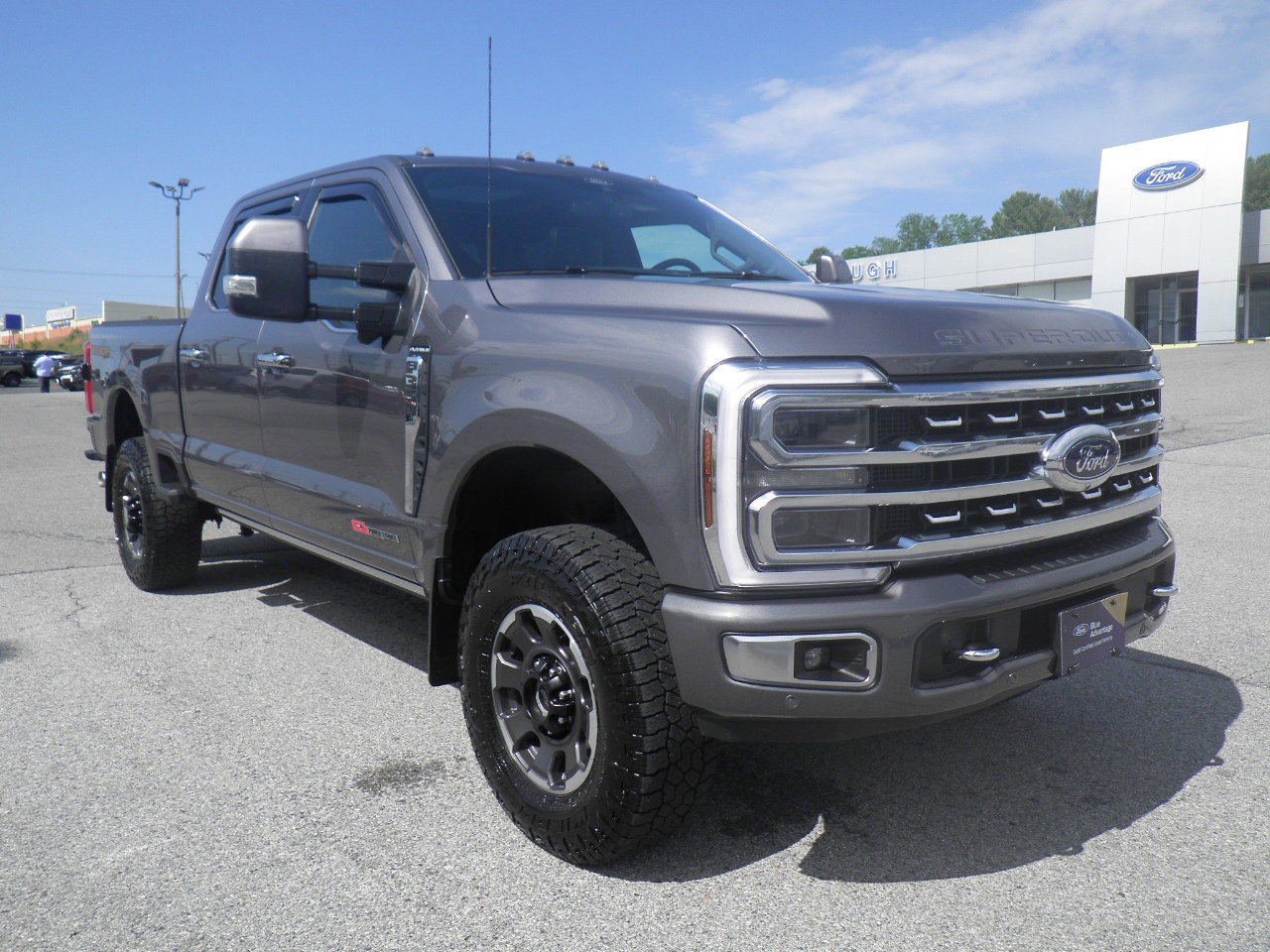 Certified 2024 Ford F350 Platinum w/ Tremor Off-Road Package AWD/4WD image 1