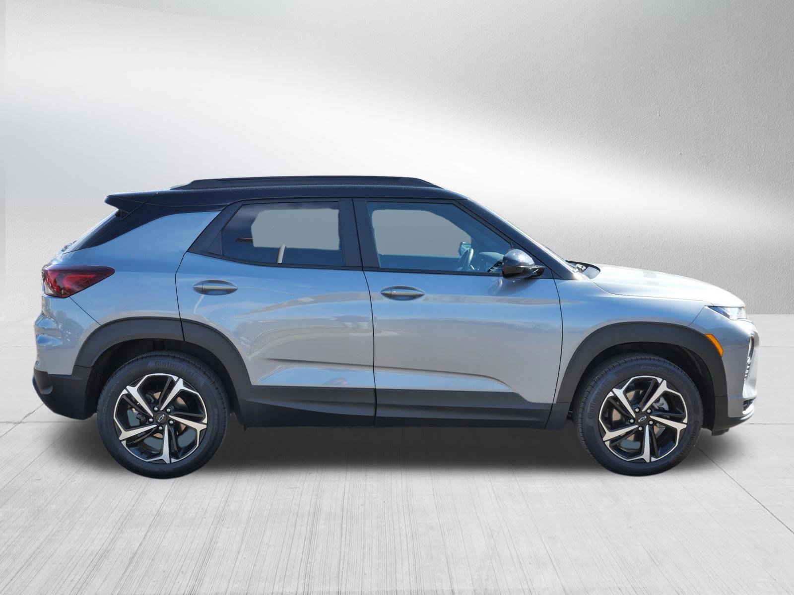 Used 2023 Chevrolet TrailBlazer RS w/ Convenience Package image 8